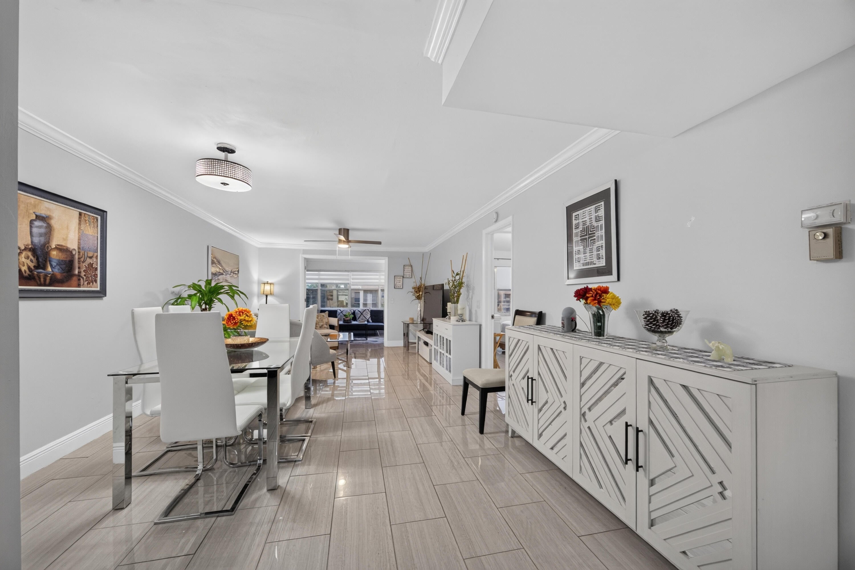9881 Sunrise Lakes Boulevard 308