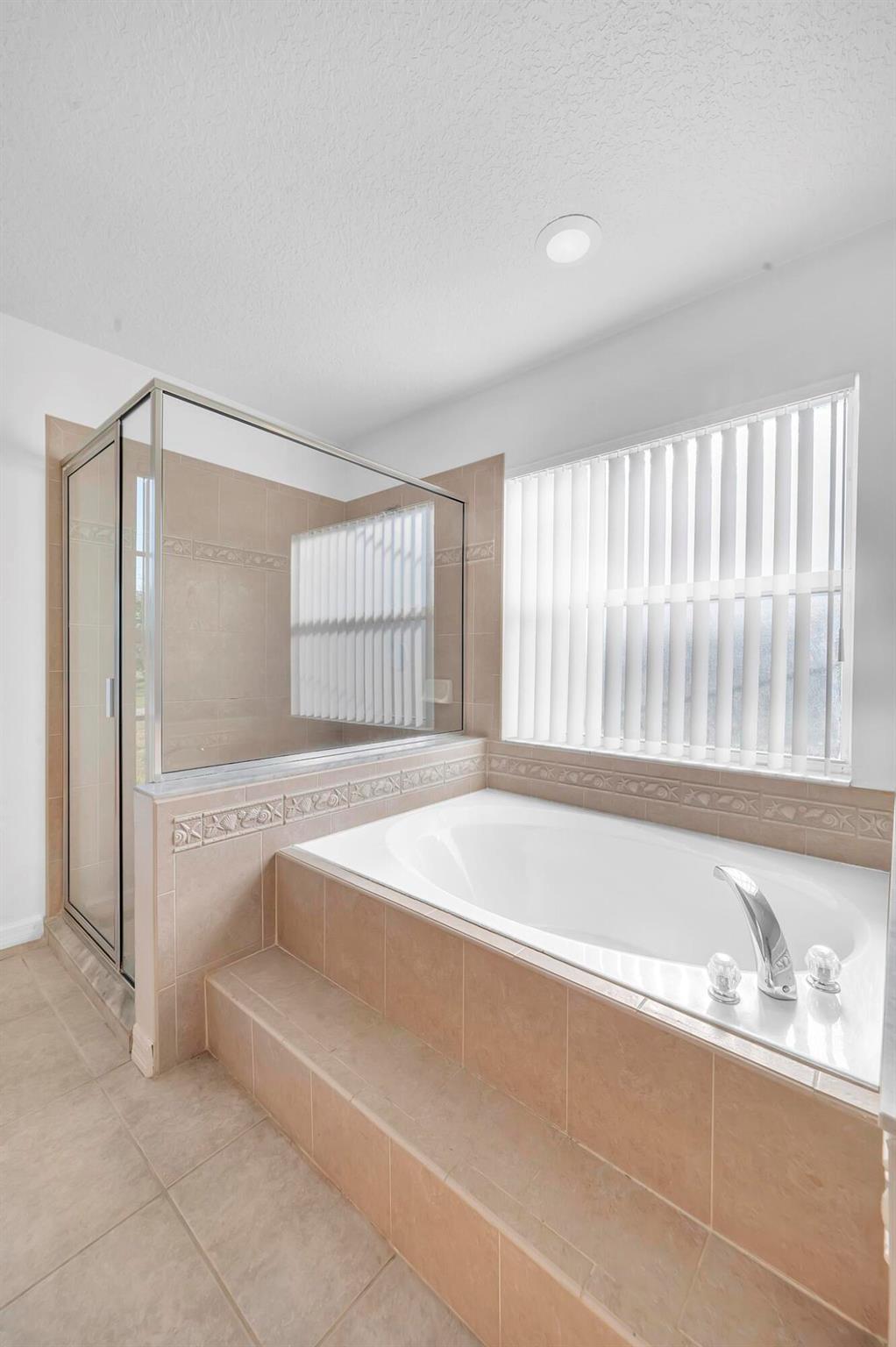 PORT ST LUCIE-SECTION 34 - Residential Lease