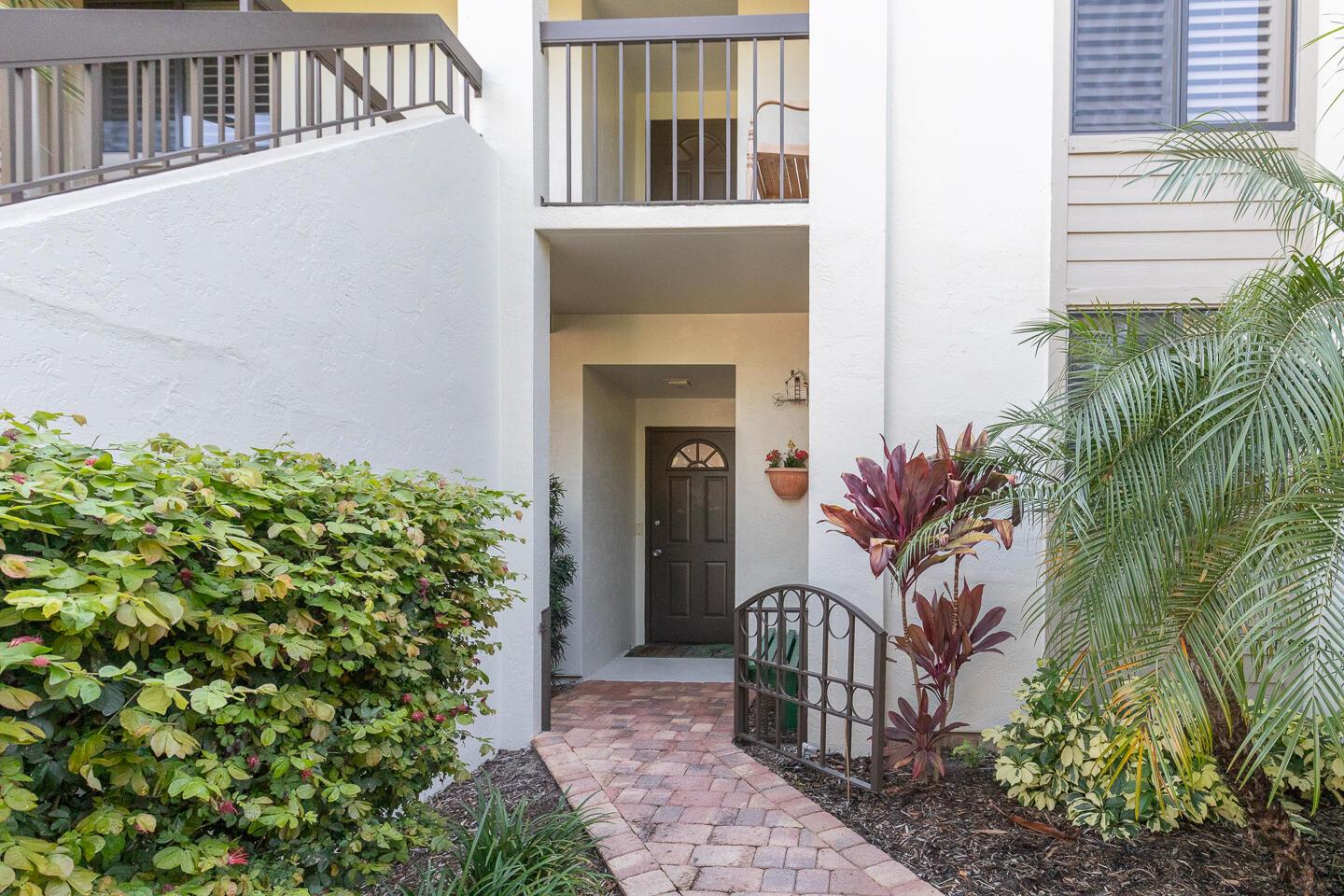 Palm City, Florida 34990, United States, 3 Bedrooms Bedrooms, ,2 BathroomsBathrooms,Residential,Active,209516