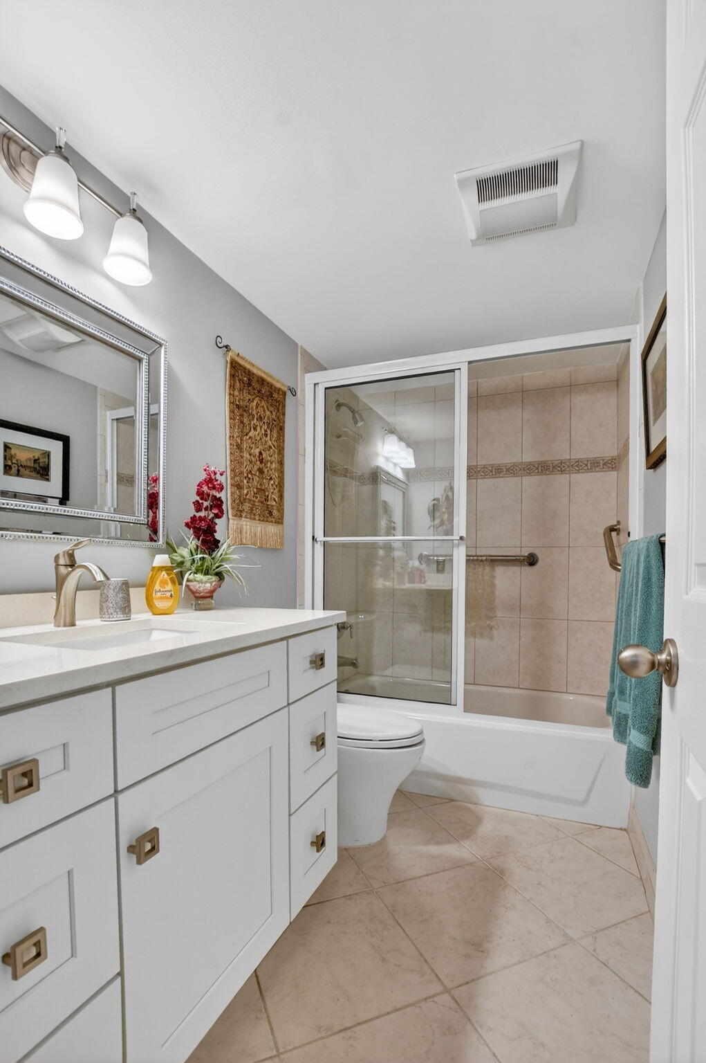 TIERRA DEL SOL CONDO - Residential