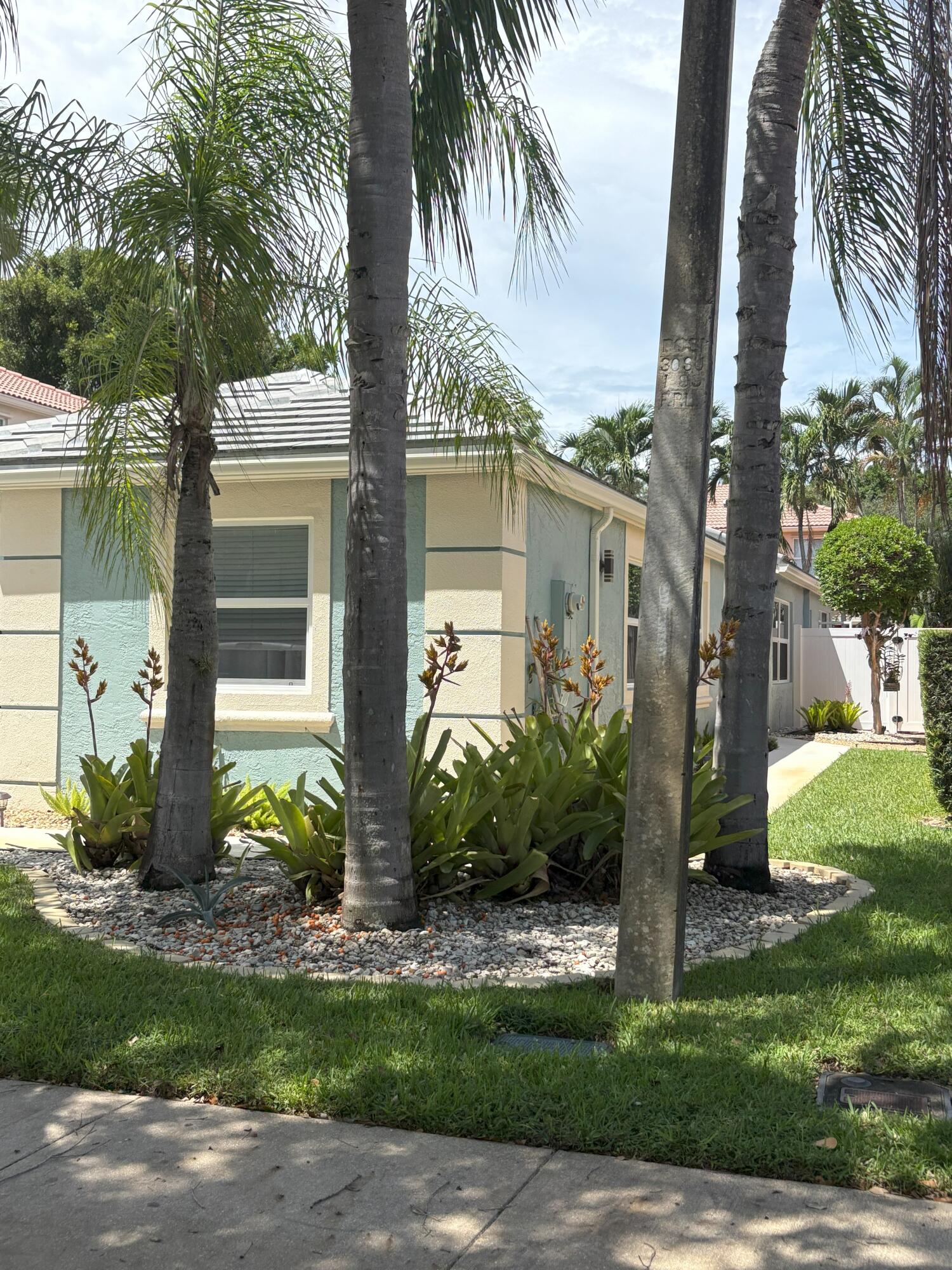 Beautiful move-in ready 4/2 home in the desirable gated community of Smith Farm. Features include impact windows and doors as well as a new roof and gutters in 2024. Kitchen and Bathroom remodeled, Granite tops, SS appliances in kitchen. New PVC fenced back yard. HOA fee includes cable, internet and many resort style amenities including pool, fitness center, playground, tennis, pickleball, basketball and much more. Great location near restaurants, shopping, ''A'' rated schools and the turnpike.