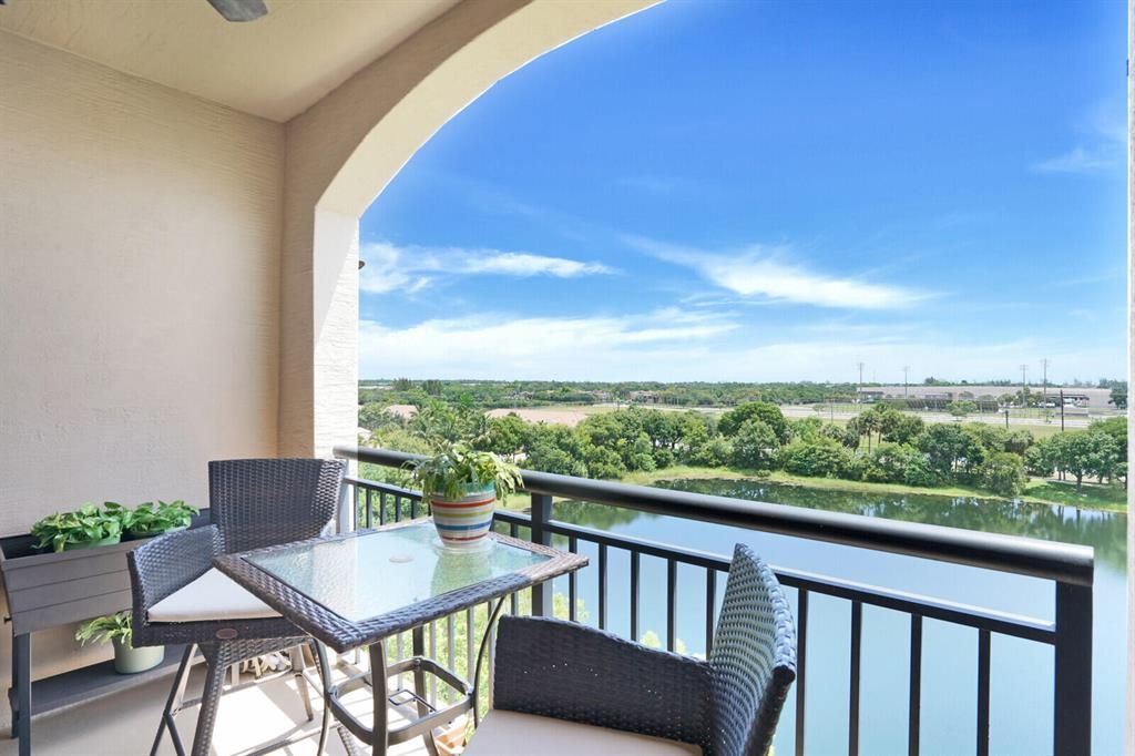 Photo of 1660 Renaissance Commons Boulevard #2607, Boynton Beach, FL 33426 (MLS # R10741184)