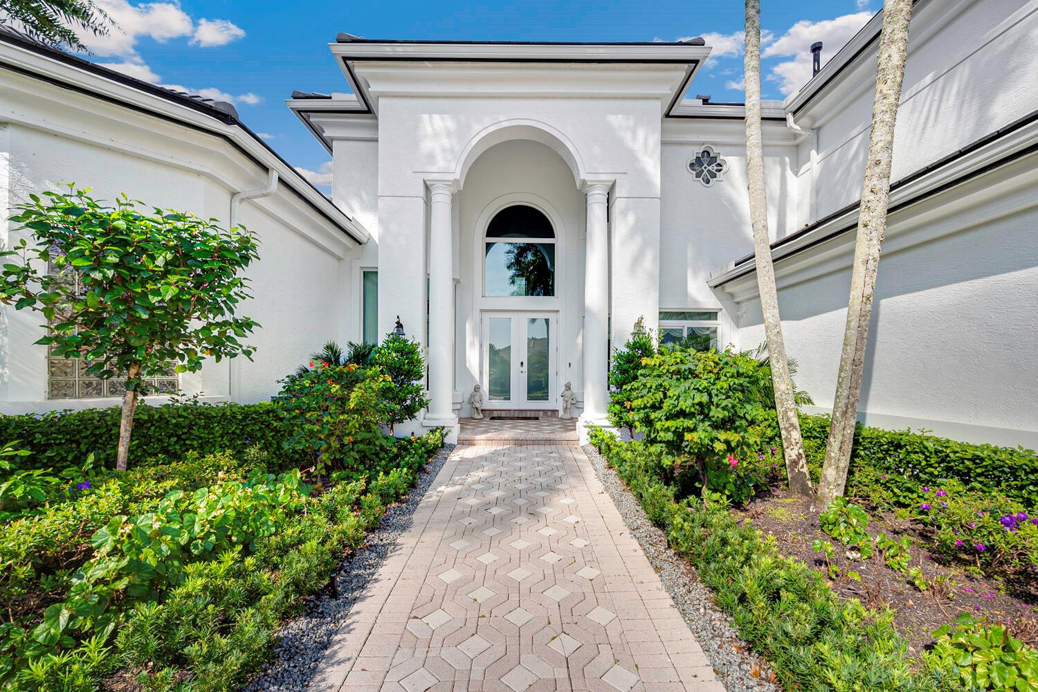 10873 Egret Pointe Lane