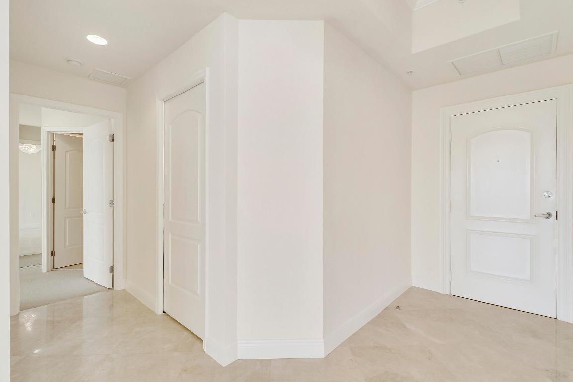 ONE CITY PLAZA CONDO - Residential