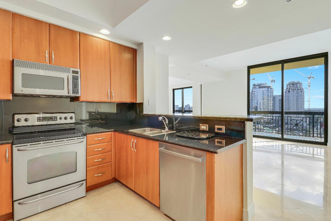 ONE CITY PLAZA CONDO - Residential