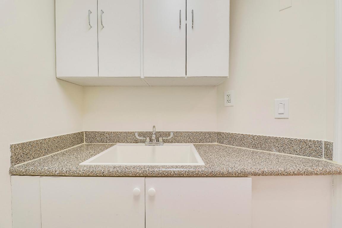 ONE CITY PLAZA CONDO - Residential