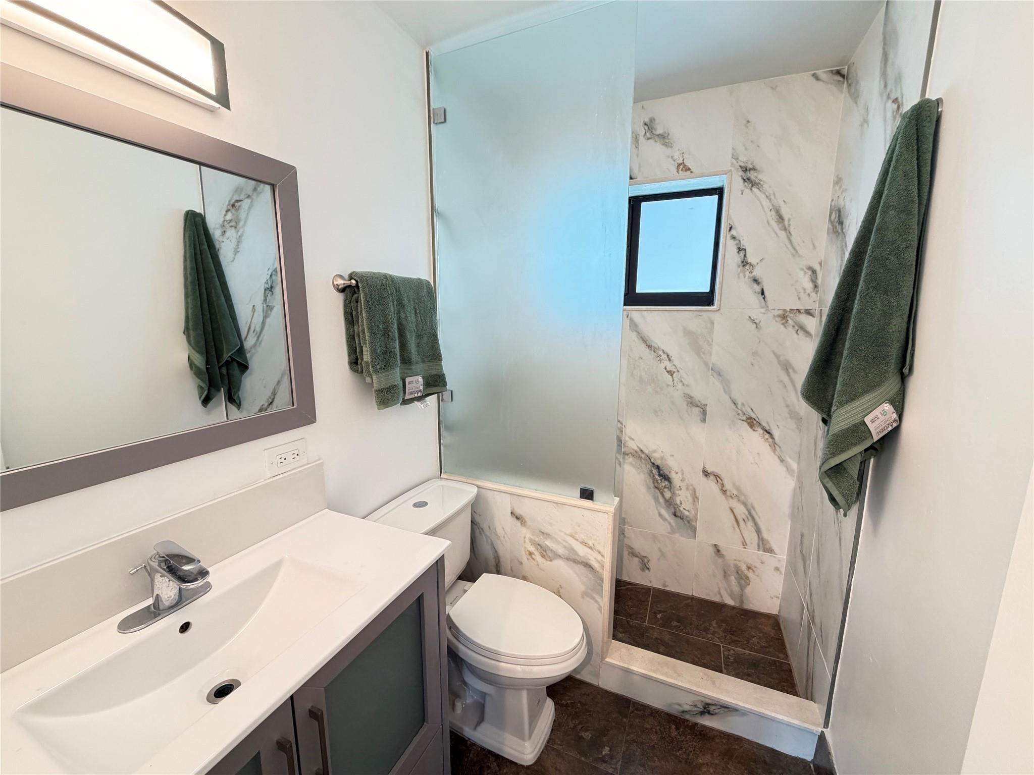 Fairlawn 41-44 B - Residential Lease