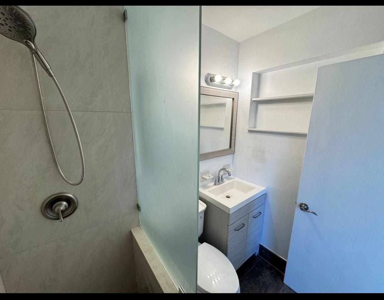 Fairlawn 41-44 B - Residential Lease