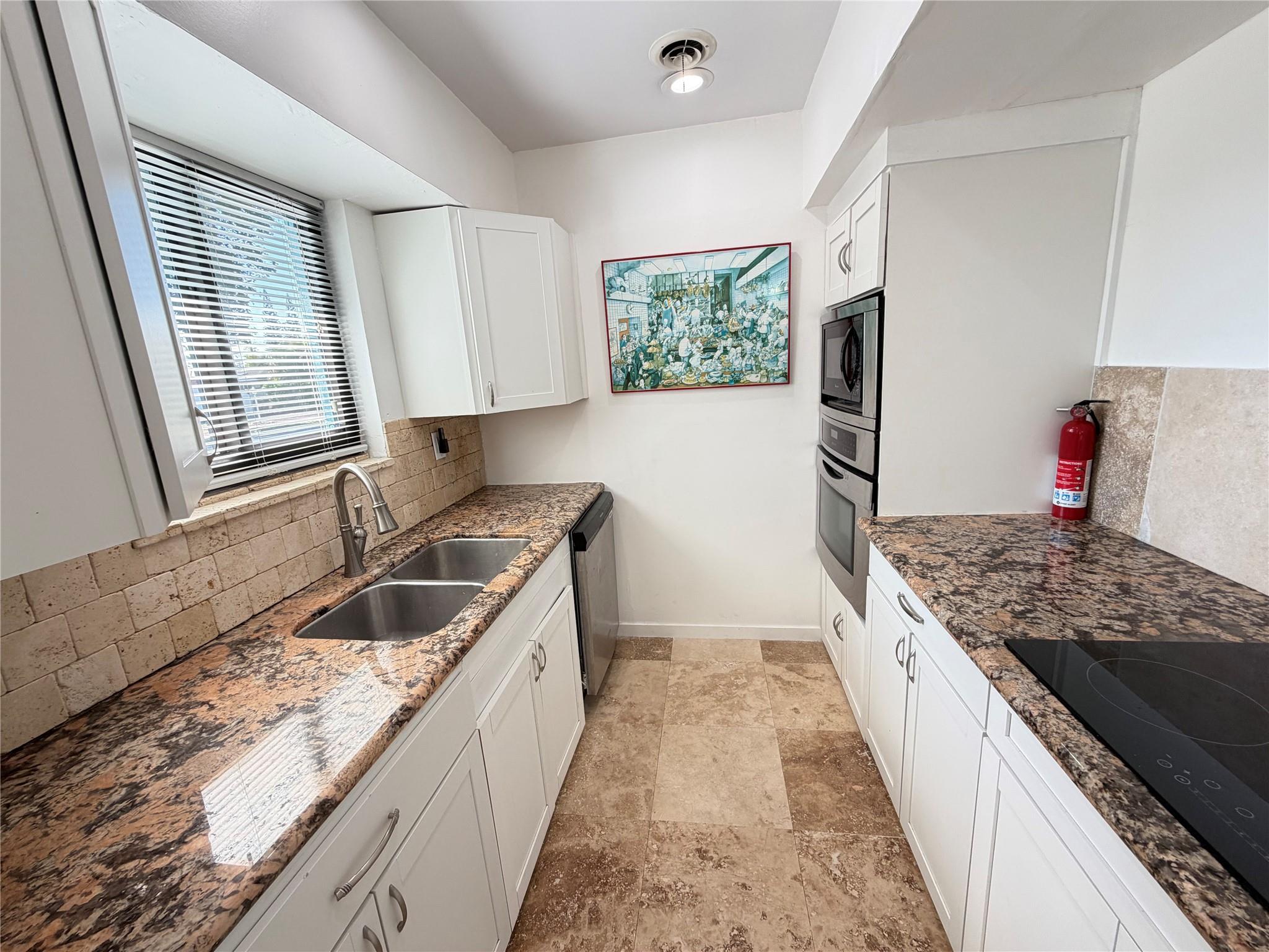 Fairlawn 41-44 B - Residential Lease