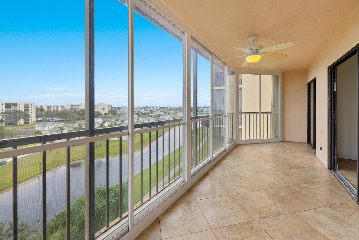 HUNTINGTON TOWERS CONDO - Residential