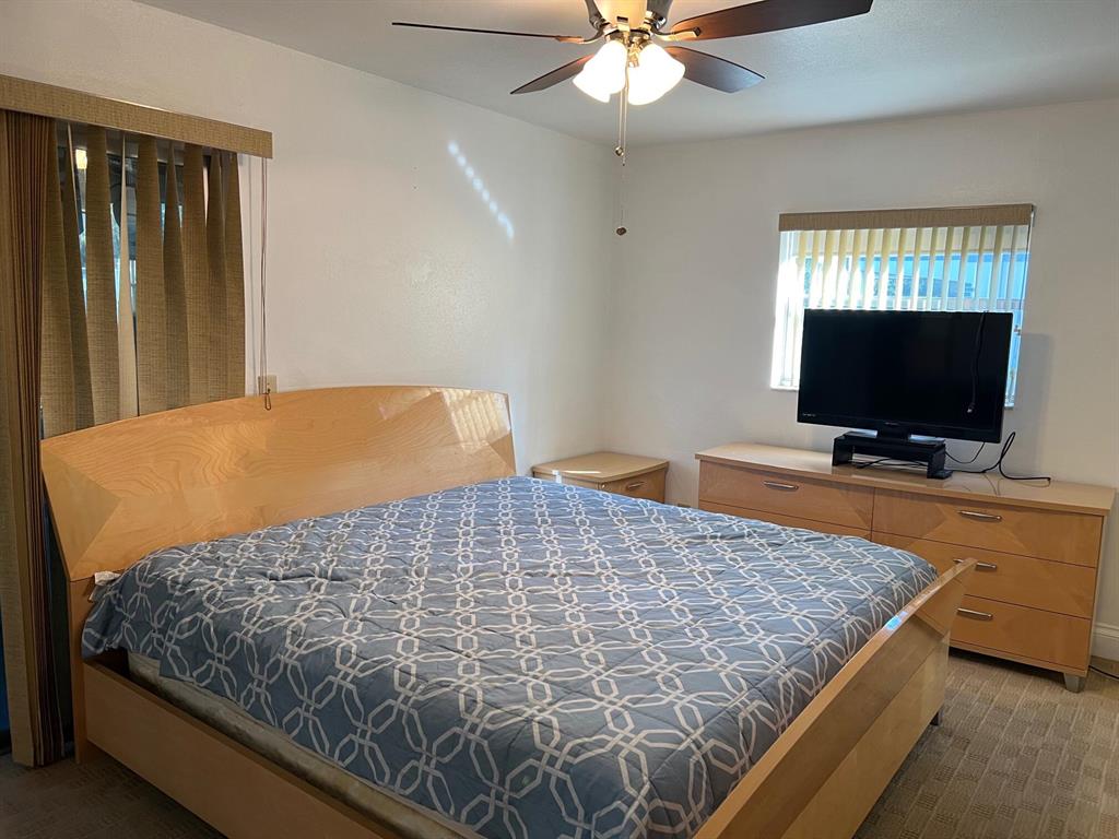 KINGS POINT PL NO 1 - Residential