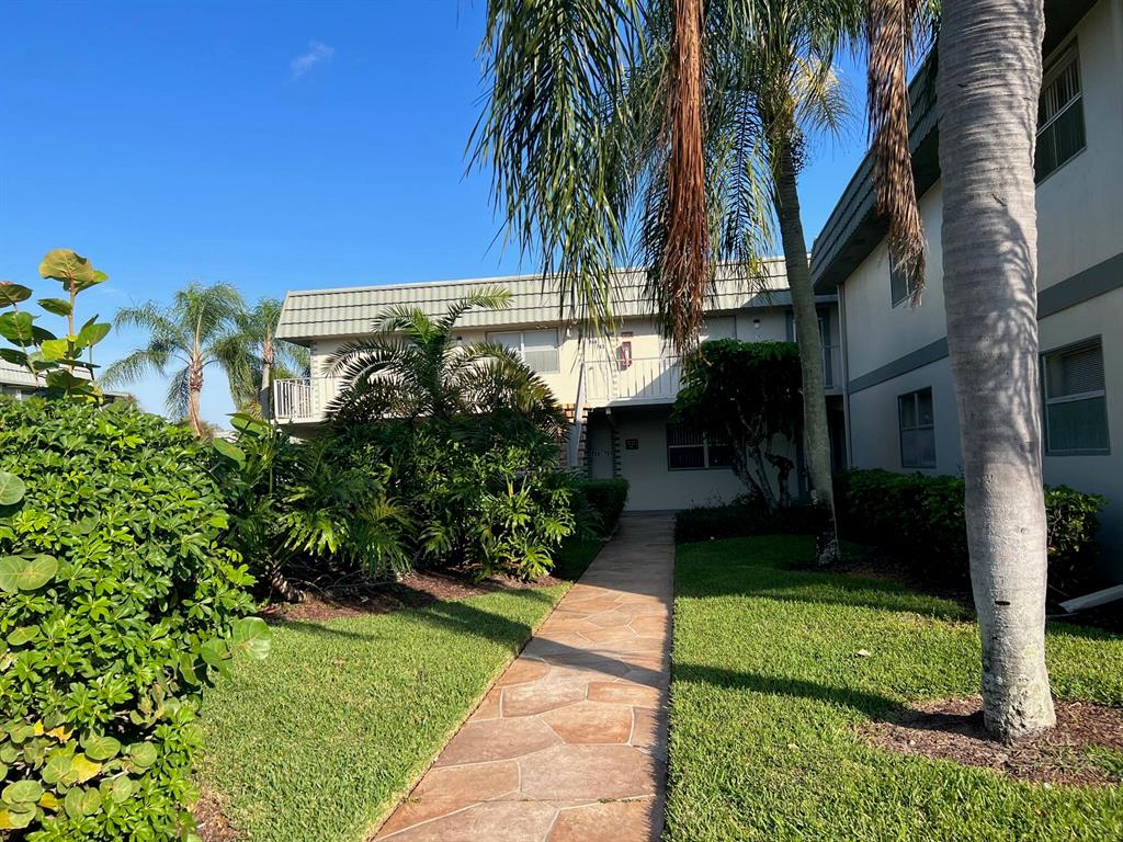 KINGS POINT PL NO 1 - Residential