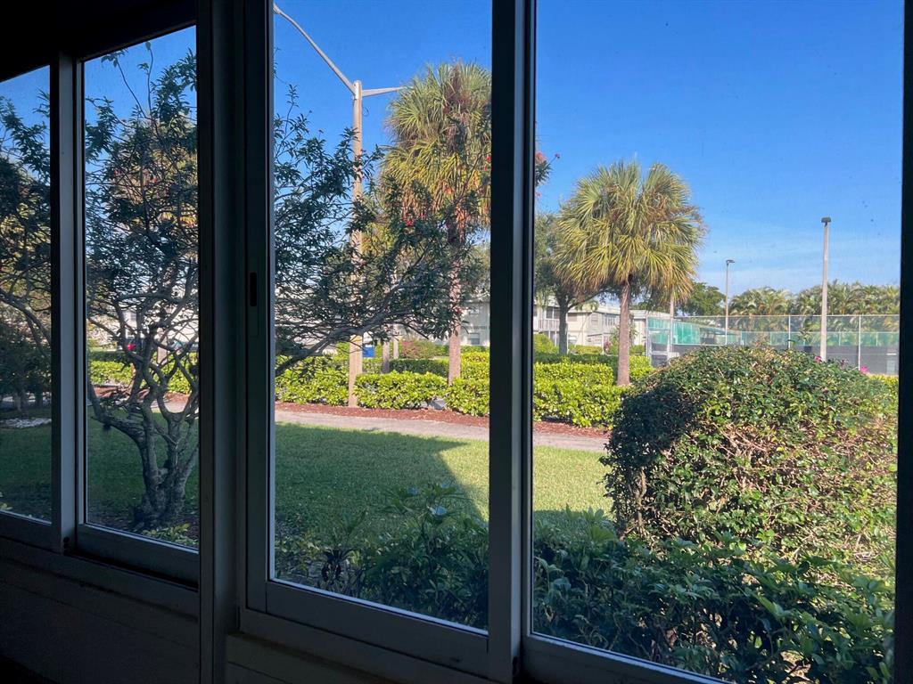 KINGS POINT PL NO 1 - Residential