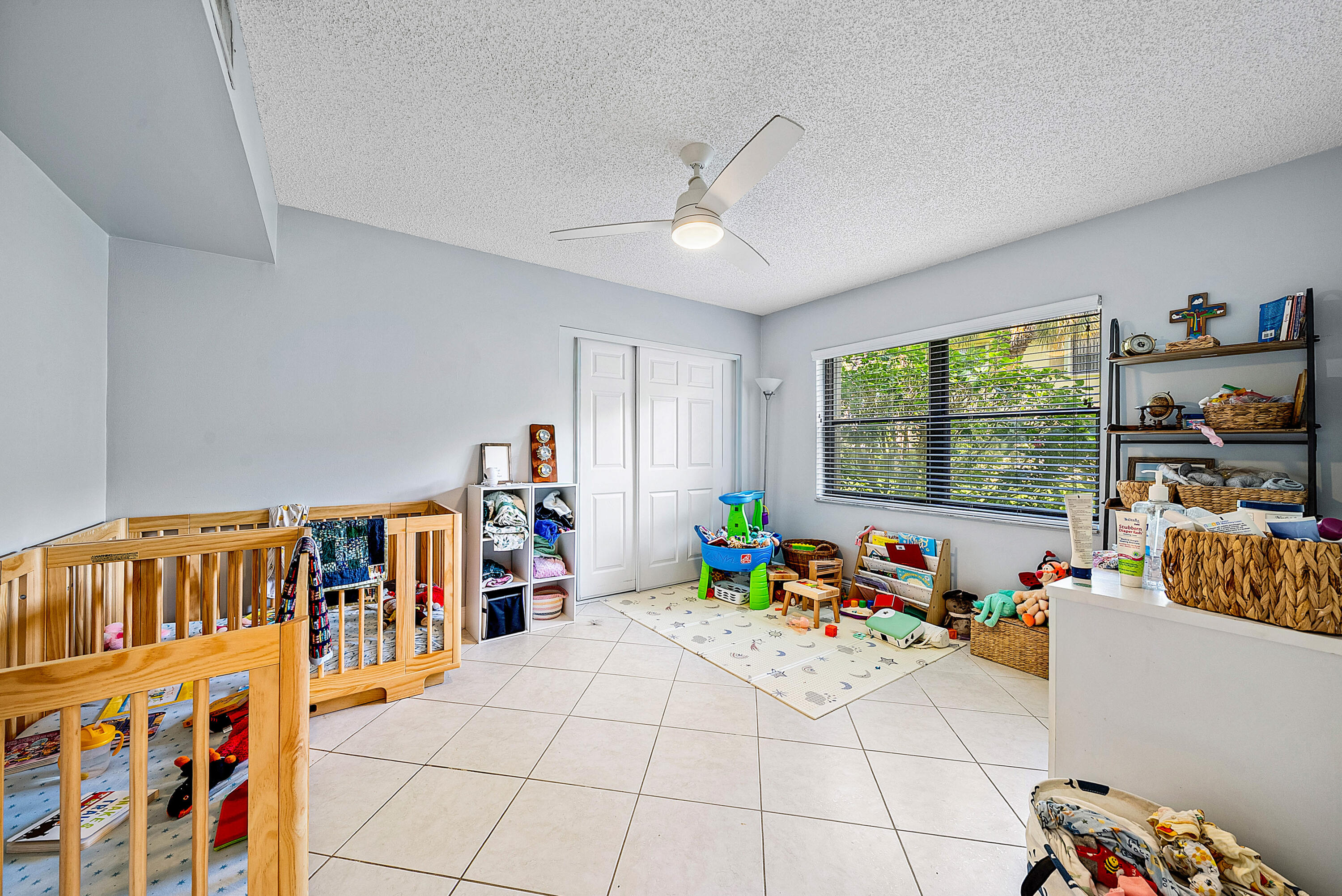 DELRAY OAKS WEST CONDO - Residential