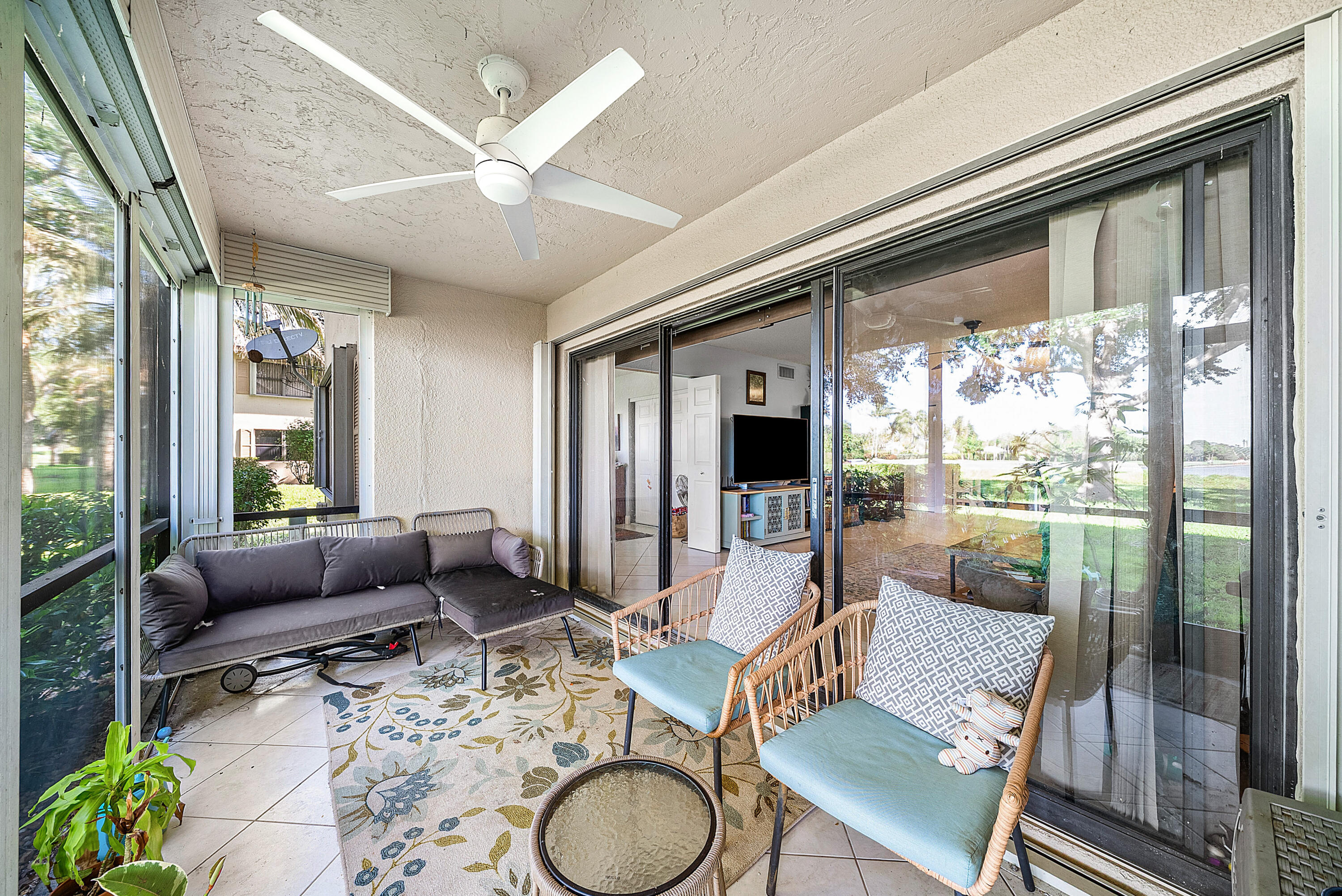 DELRAY OAKS WEST CONDO - Residential