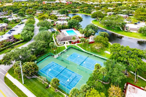 Tiny photo for 2900 SW 22nd Circle #221f, Delray Beach, FL 33445 (MLS # B26017843)