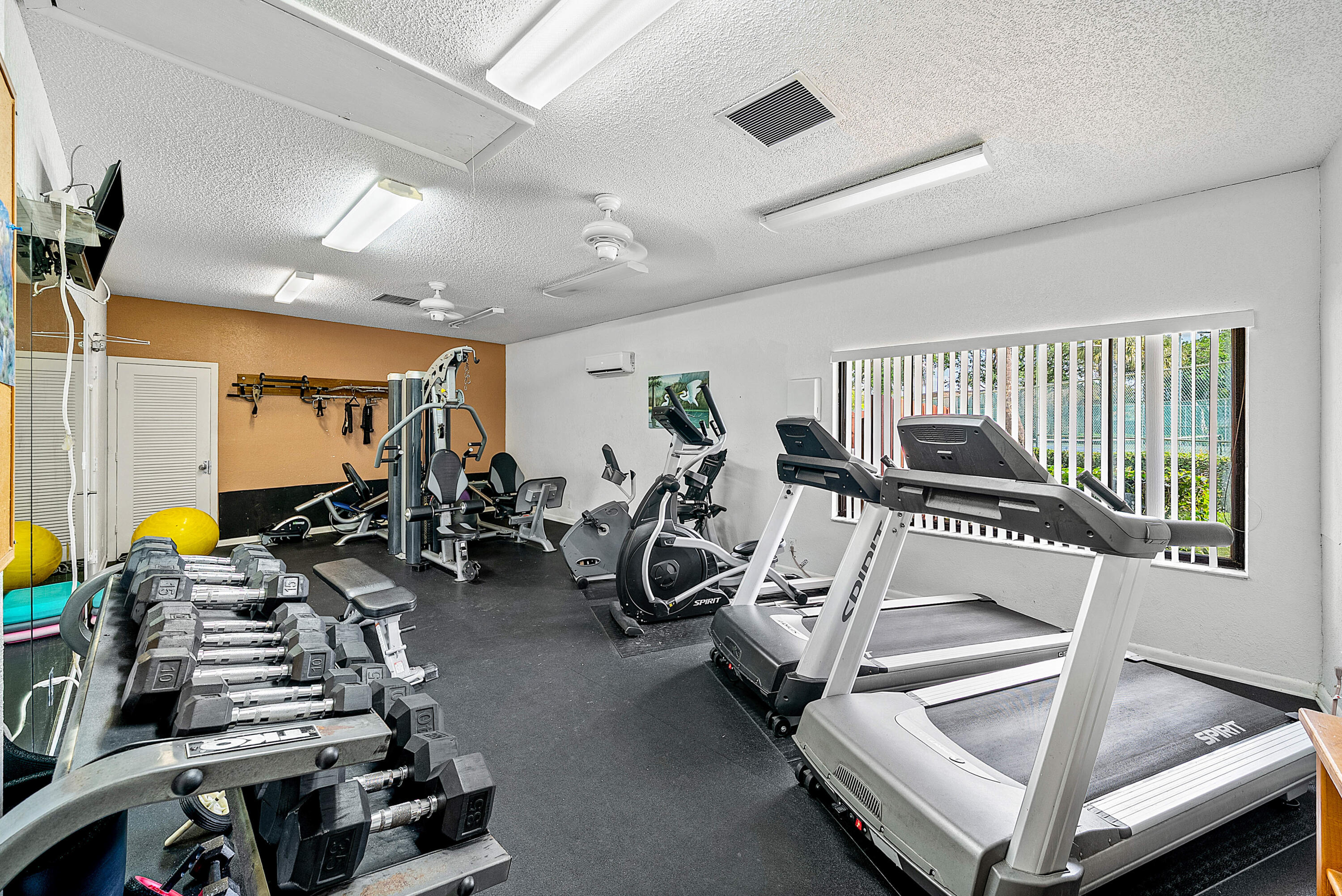 DELRAY OAKS WEST CONDO - Residential