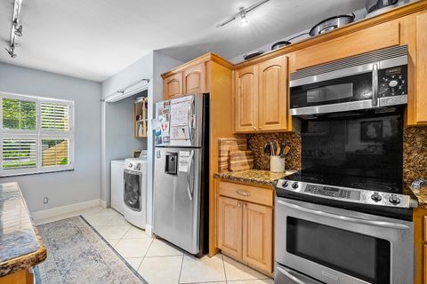 Tiny photo for 2900 SW 22nd Circle #221f, Delray Beach, FL 33445 (MLS # B26017843)