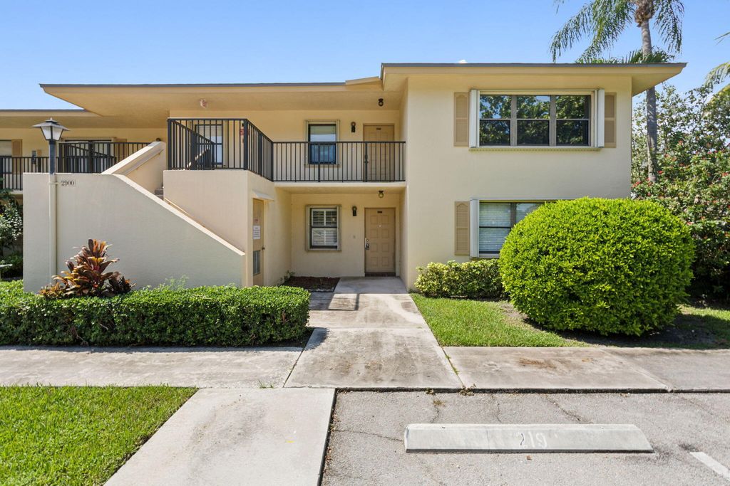 Photo of 2900 SW 22nd Circle #221f, Delray Beach, FL 33445 (MLS # B26017843)