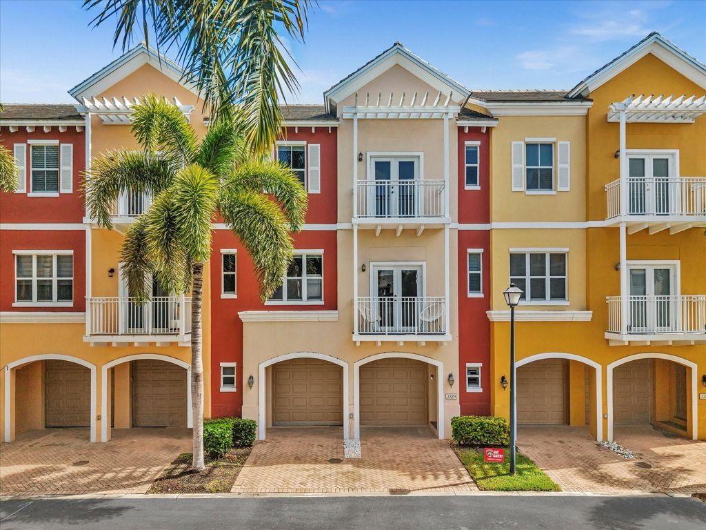 Photo of 2329 Vintage Drive, Pompano Beach, FL 33064 (MLS # F10554932)