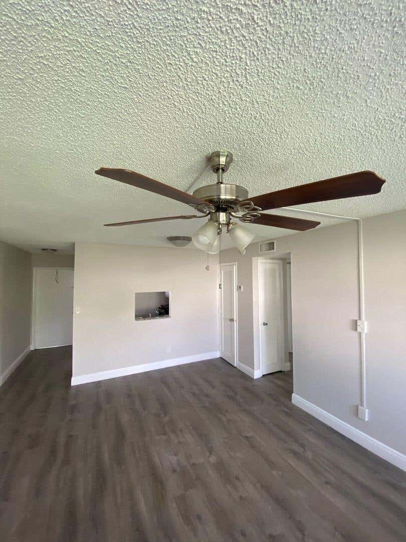 Photo of 665 Glouchester Street #11, Boca Raton, FL 33487 (MLS # R10991894)