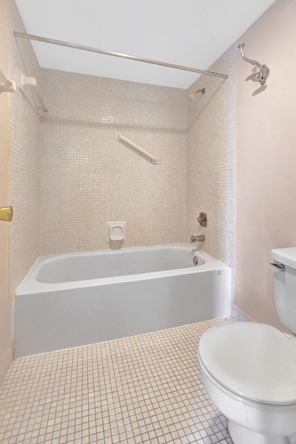 PINES OF DELRAY WEST - Residential