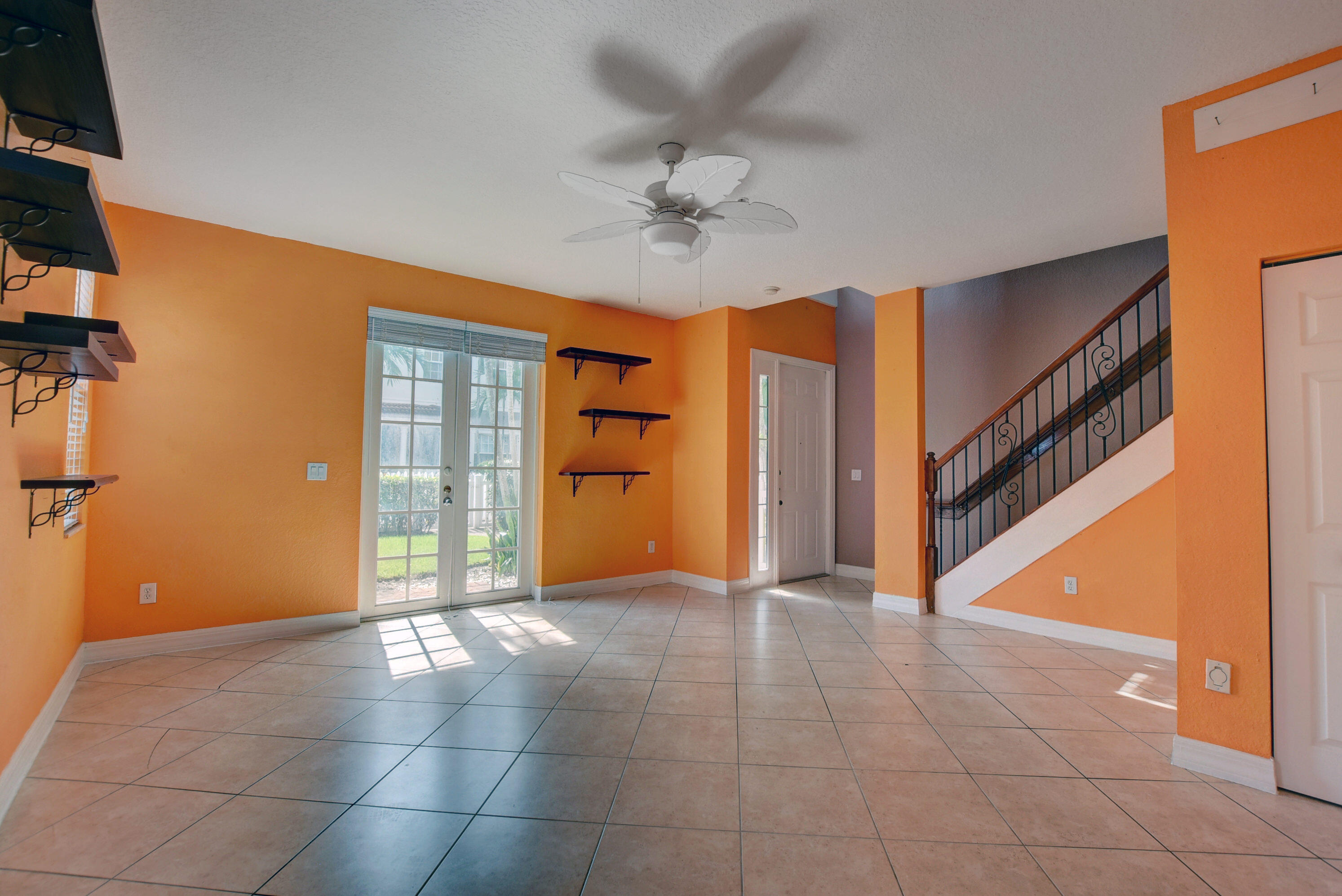 OCEAN CAY - Residential Lease