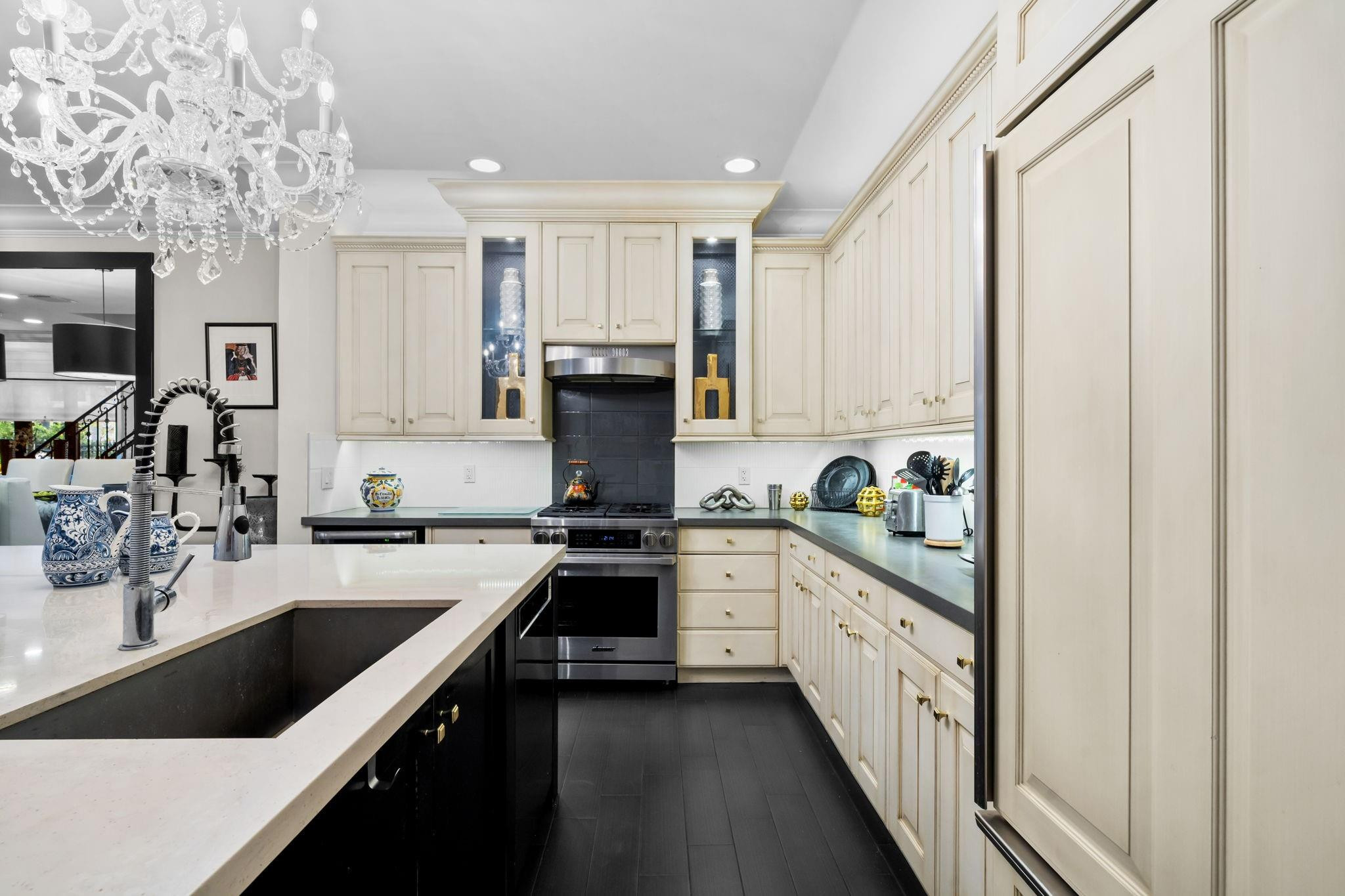 Seven Corners Townhomes - Residential