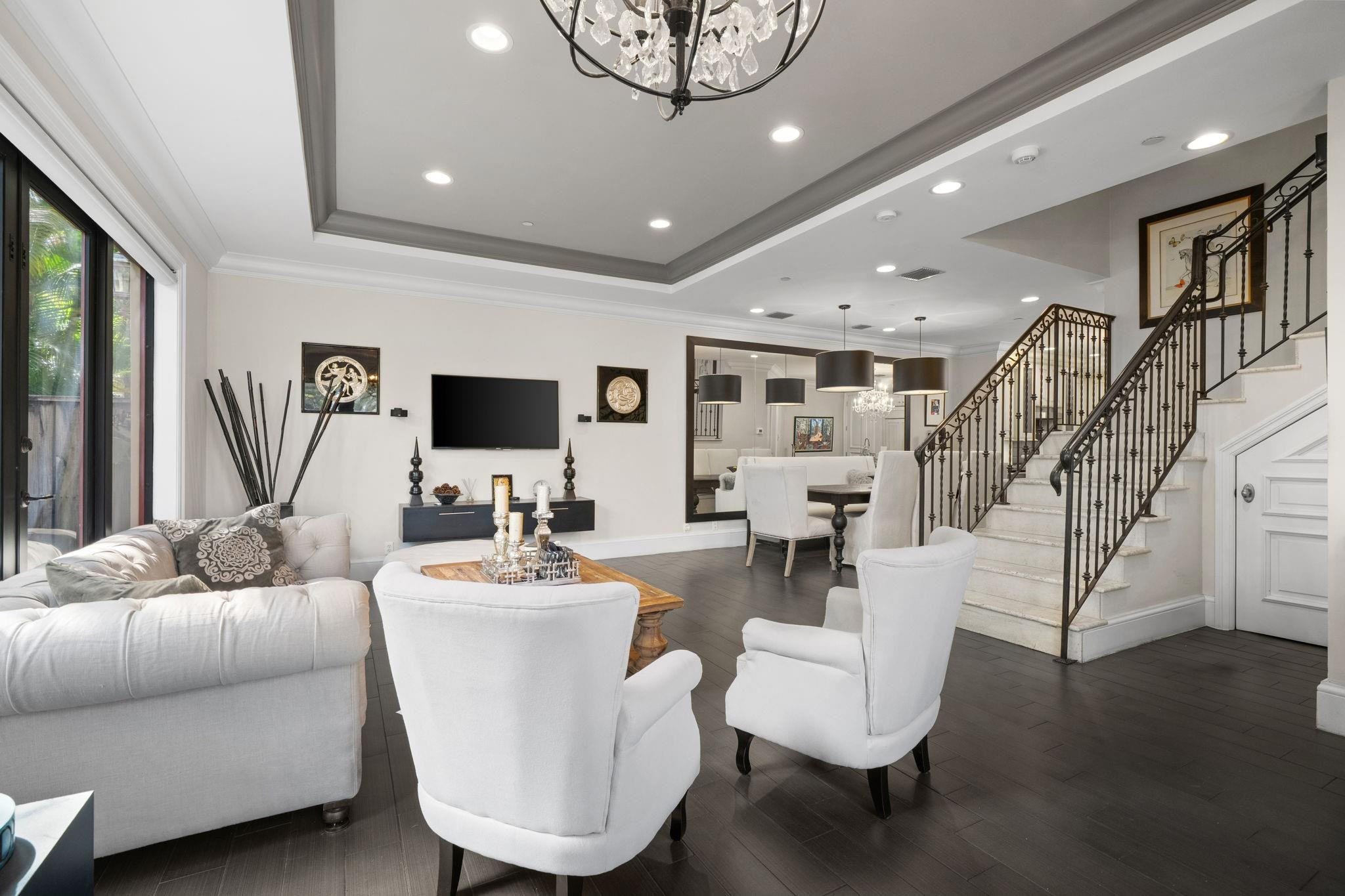 Seven Corners Townhomes - Residential