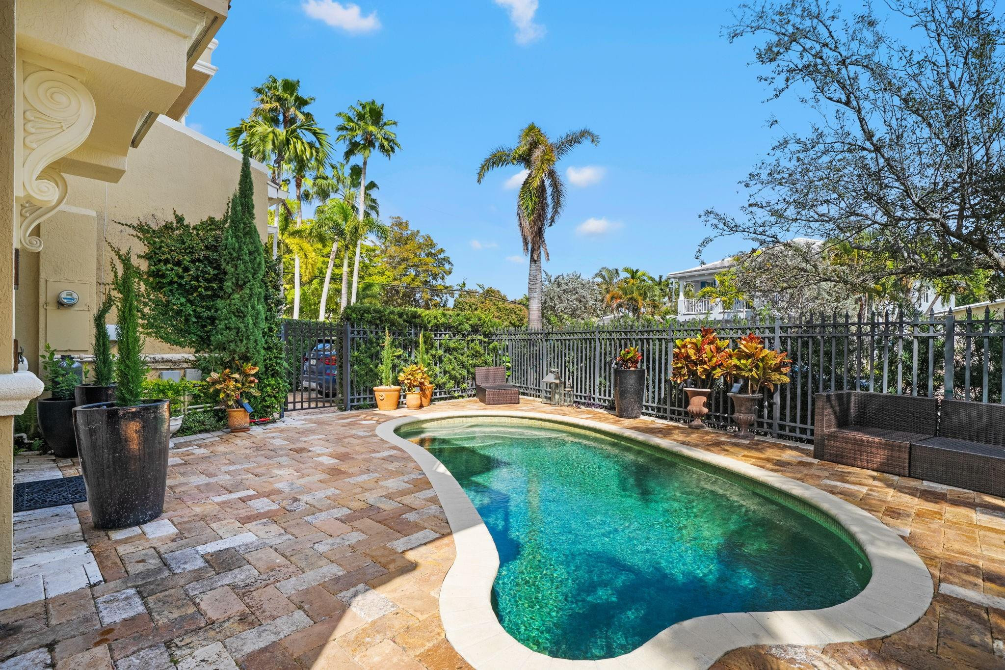 Seven Corners Townhomes - Residential