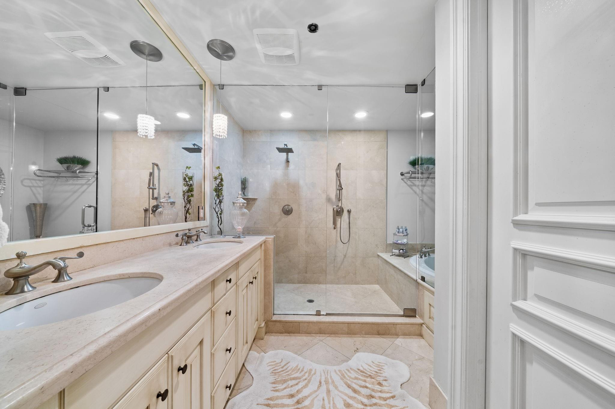 Seven Corners Townhomes - Residential