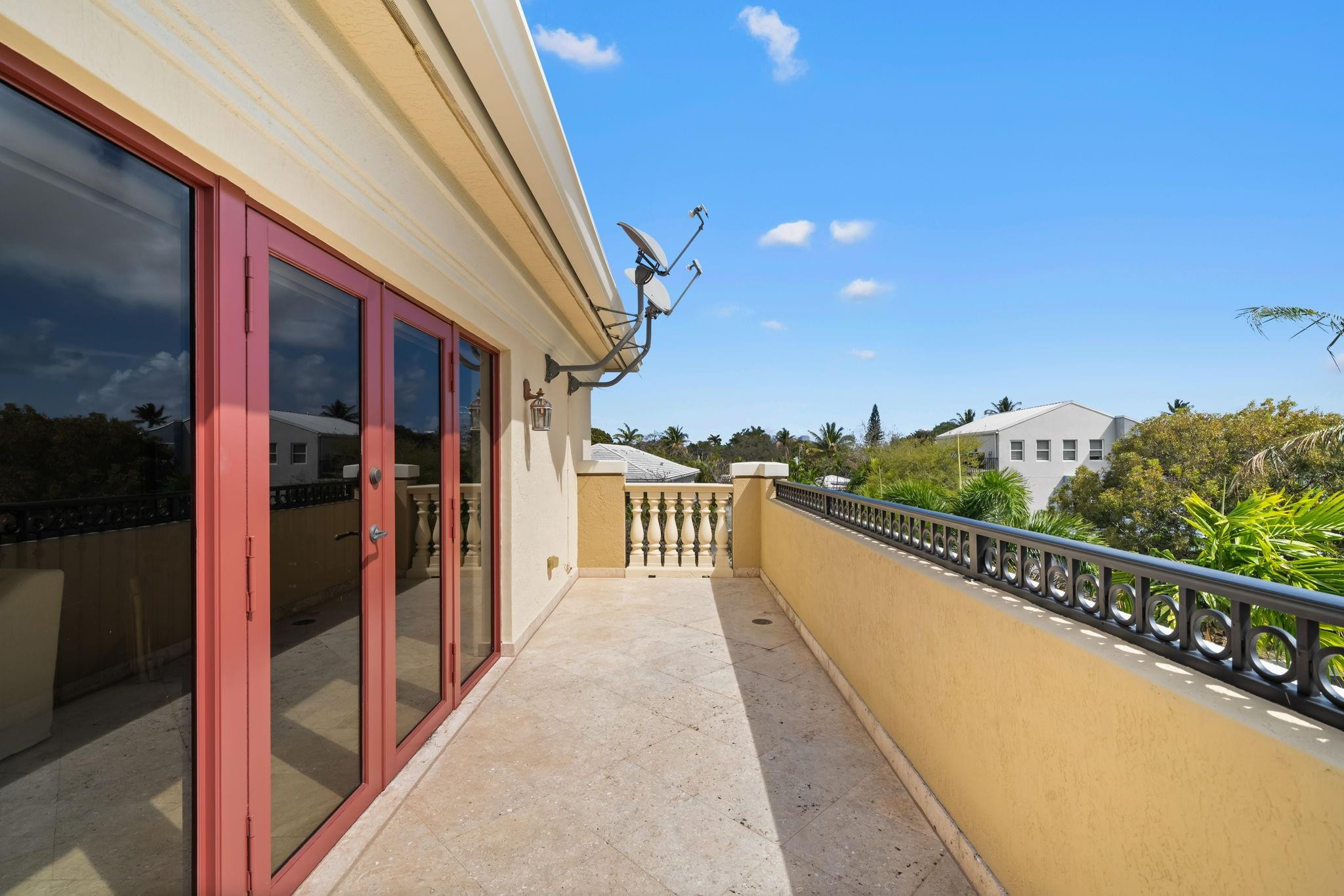 Seven Corners Townhomes - Residential