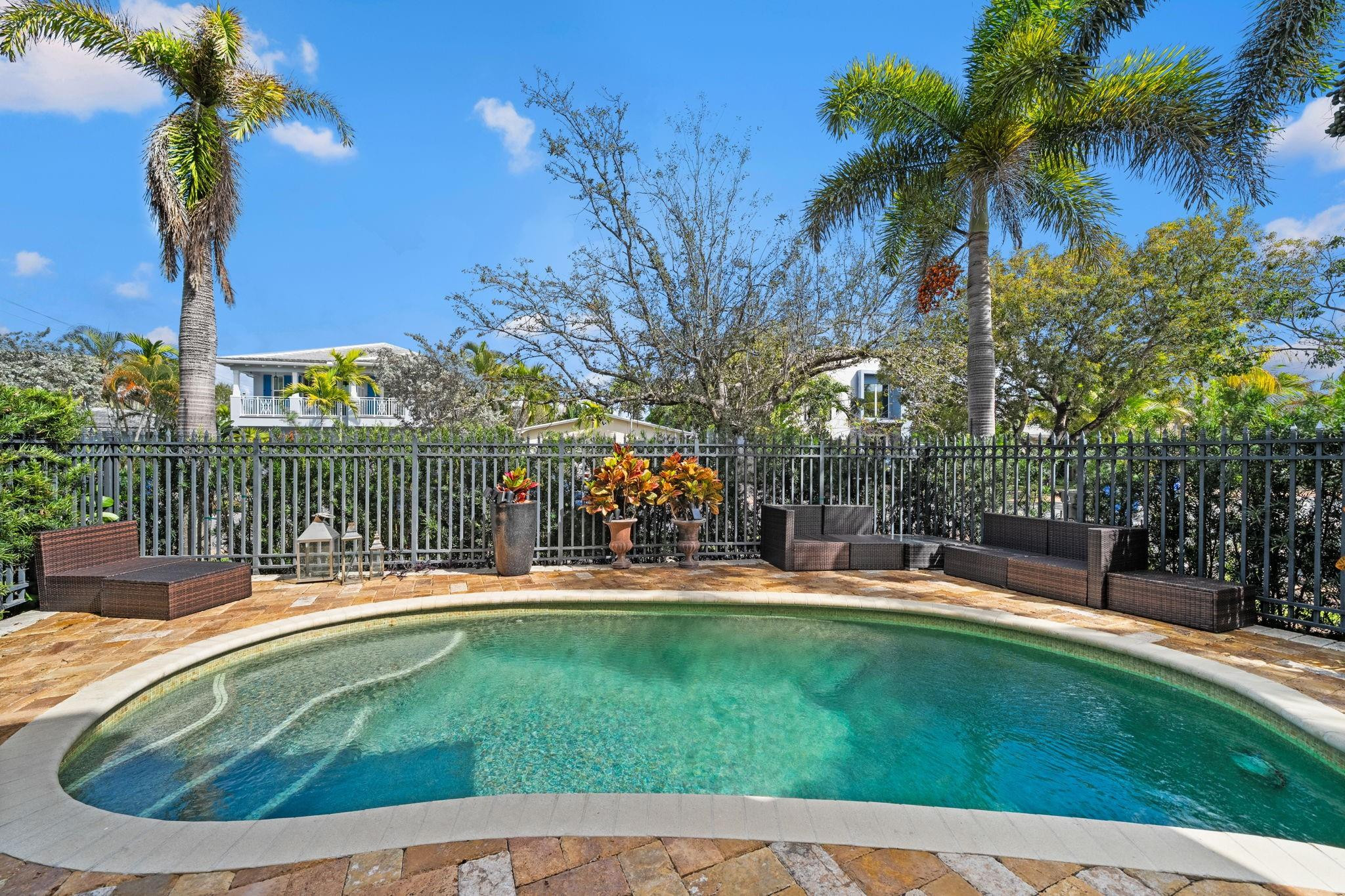 Seven Corners Townhomes - Residential