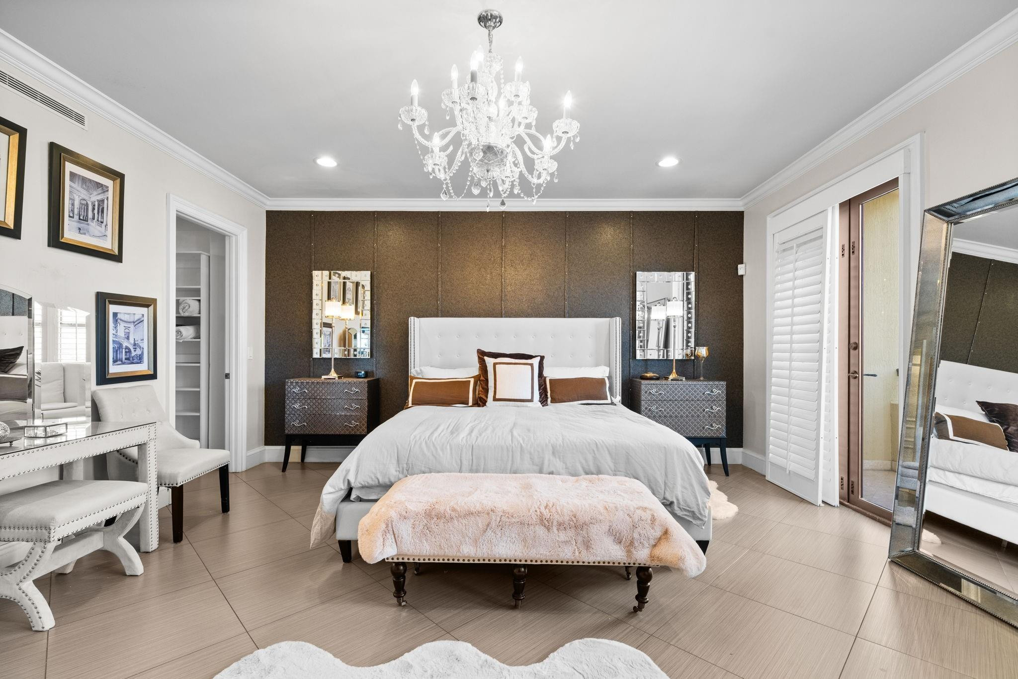 Seven Corners Townhomes - Residential