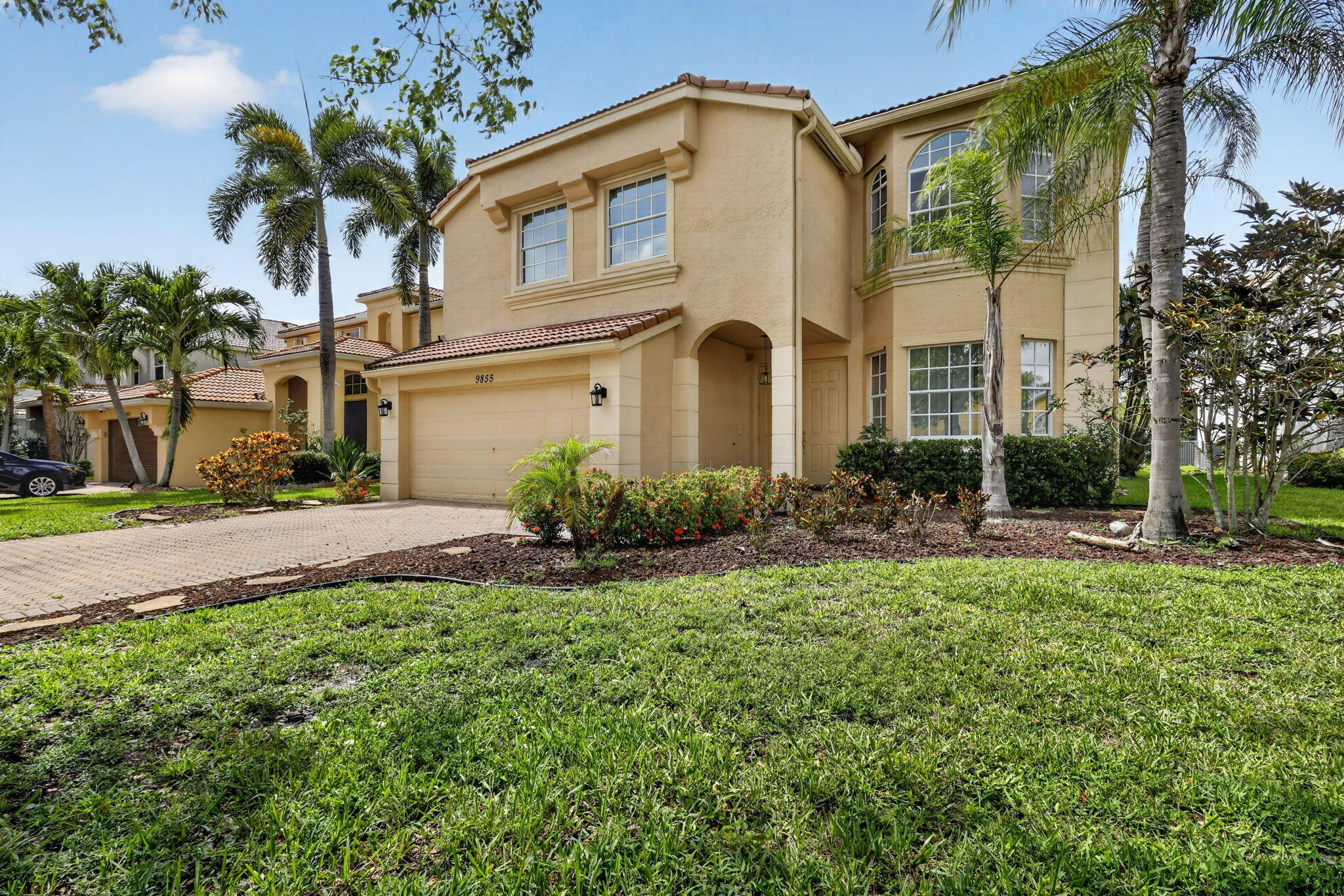 9855 Woolworth Court Court