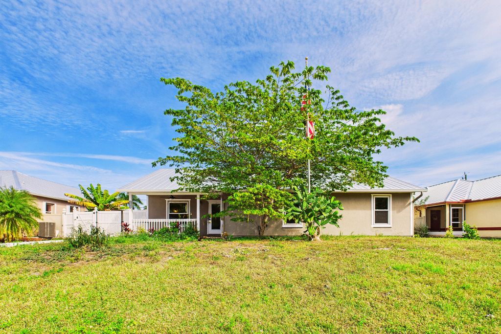 Photo of 3709 SW Haines Street, Port Saint Lucie, FL 34953 (MLS # R11152570)
