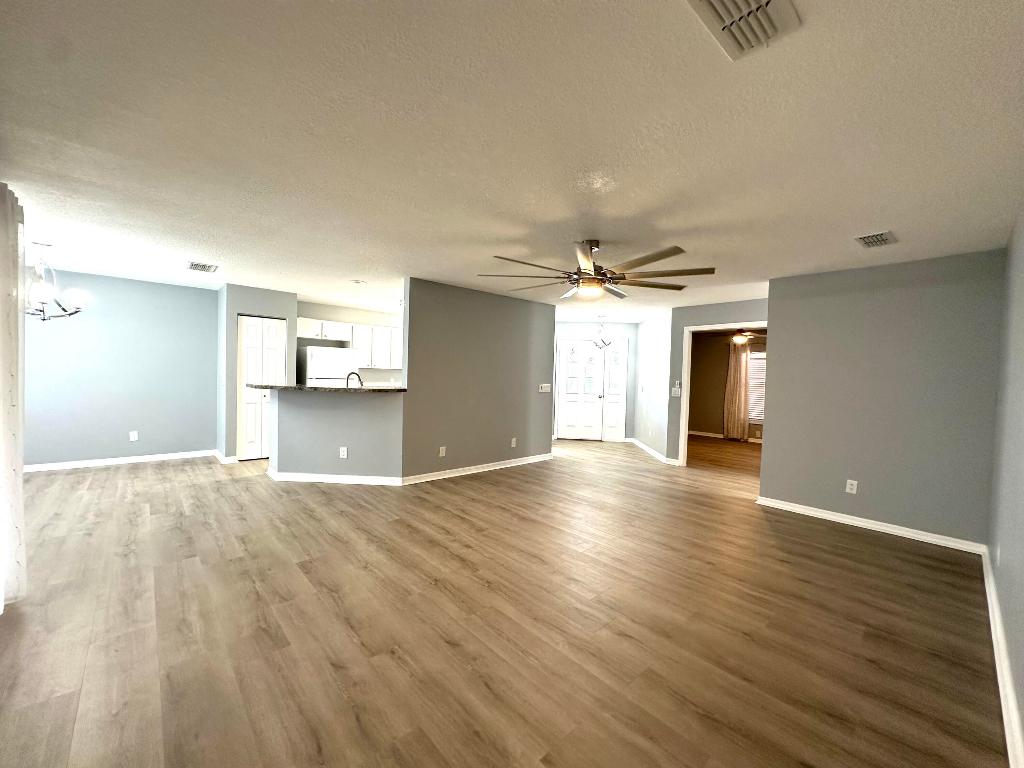 ON TOP OF THE WORLD - PHASE 1-A; PROVIDENCE - Residential