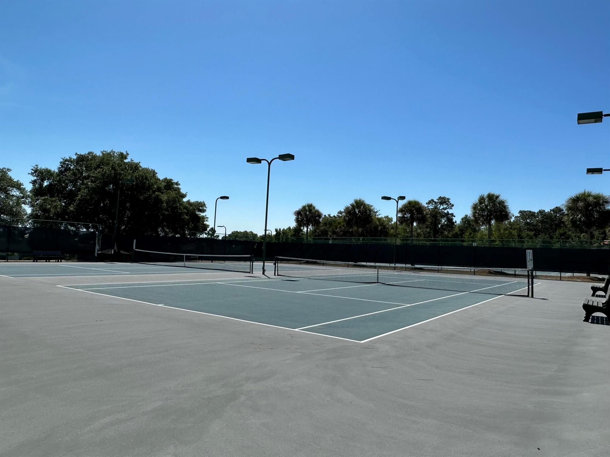 ON TOP OF THE WORLD - PHA - Residential