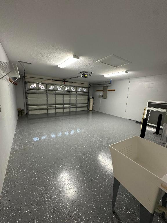 ON TOP OF THE WORLD - PHASE 1-A; PROVIDENCE - Residential