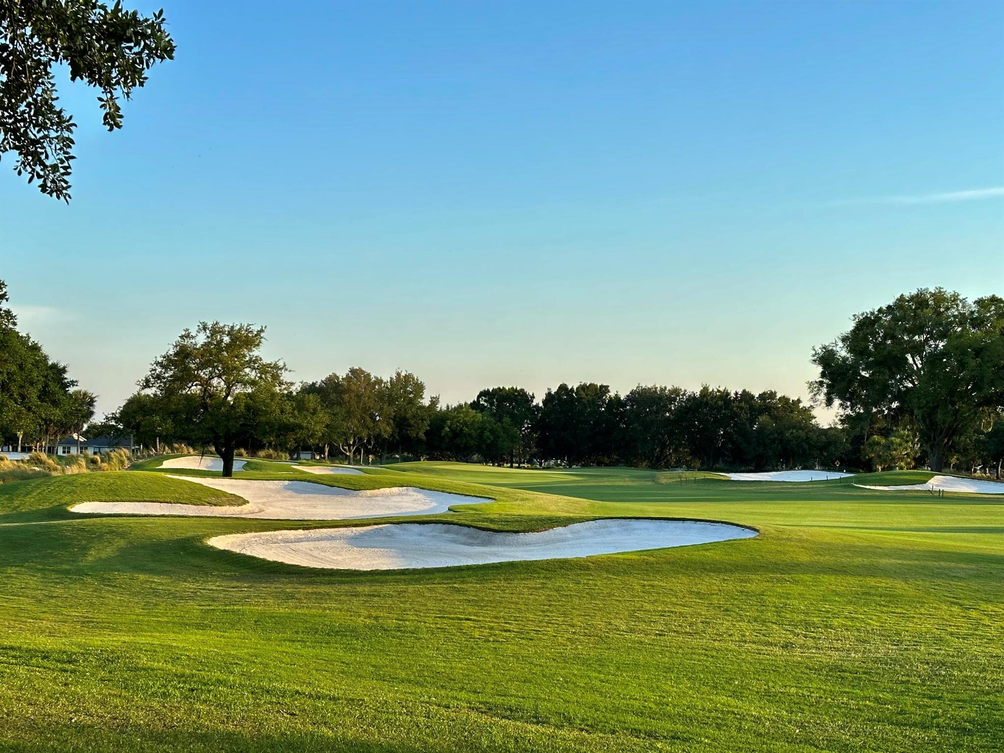 ON TOP OF THE WORLD - PHA - Residential