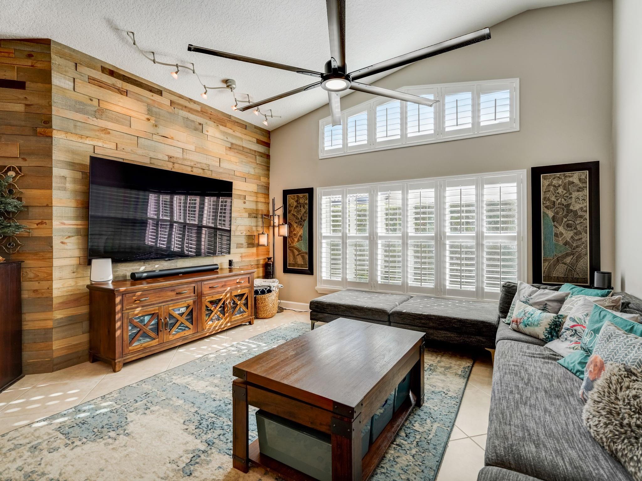 Pine Ridge North 127-29 B - Residential