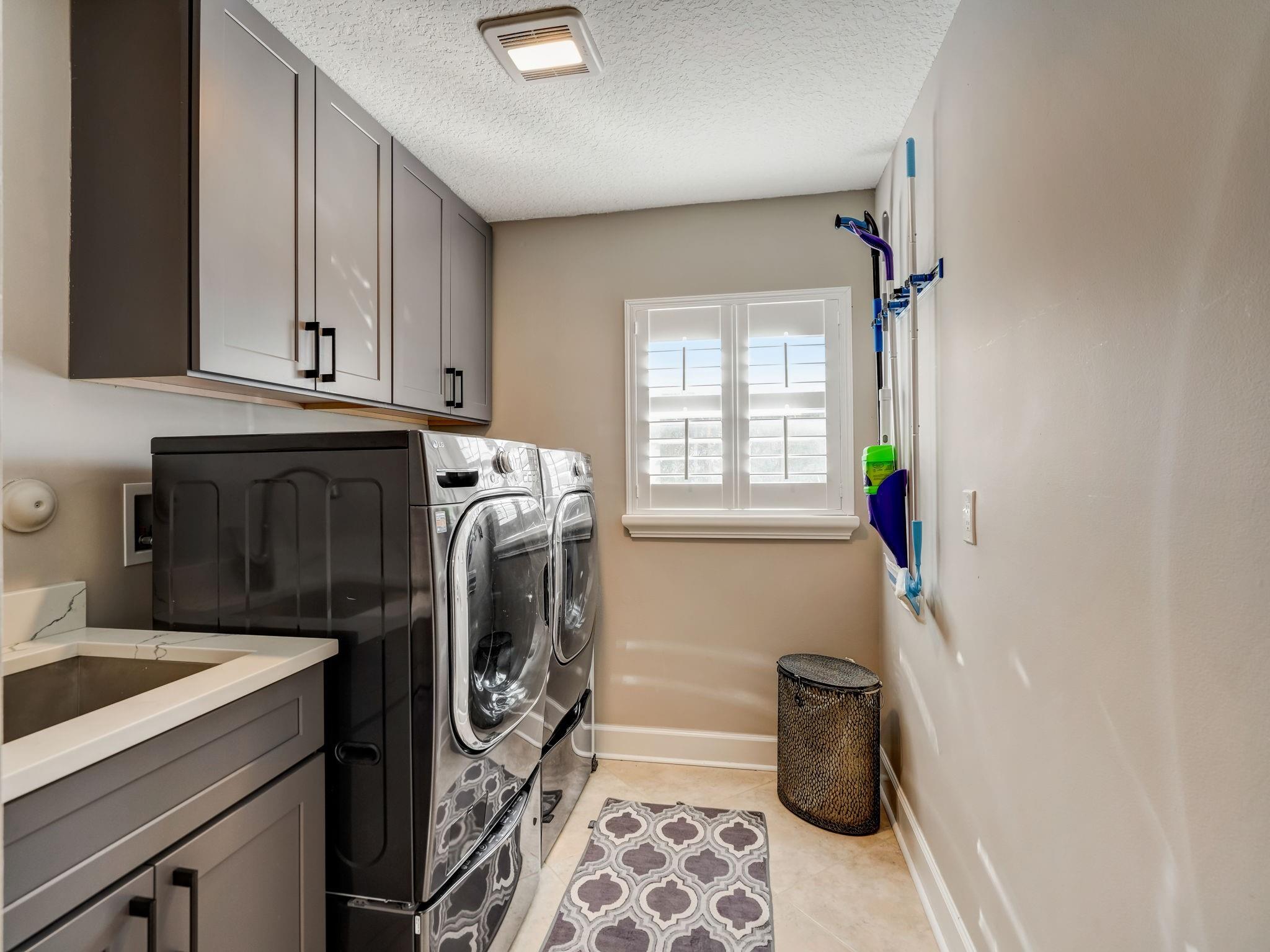 Pine Ridge North 127-29 B - Residential