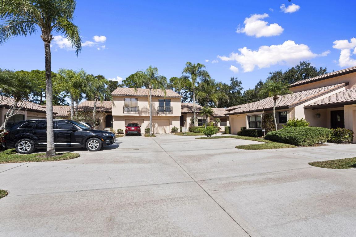 QUAIL MEADOW AT MARTIN DOWNS (AKA MARTIN DOWNS PLA - Residential