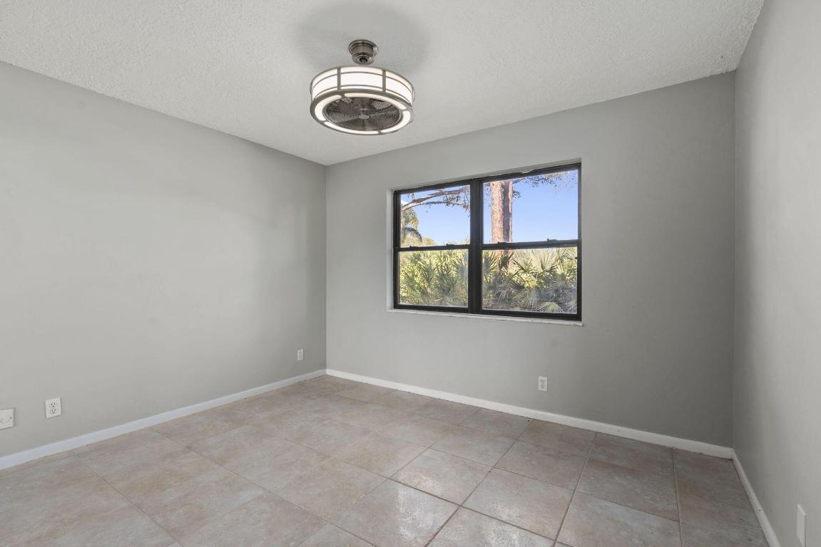 QUAIL MEADOW AT MARTIN DOWNS (AKA MARTIN DOWNS PLA - Residential