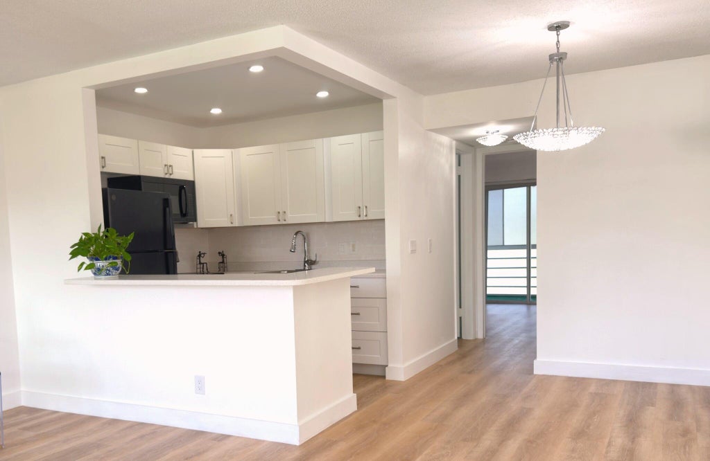 Photo of 150 Windsor G, West Palm Beach, FL 33417 (MLS # B26038074)