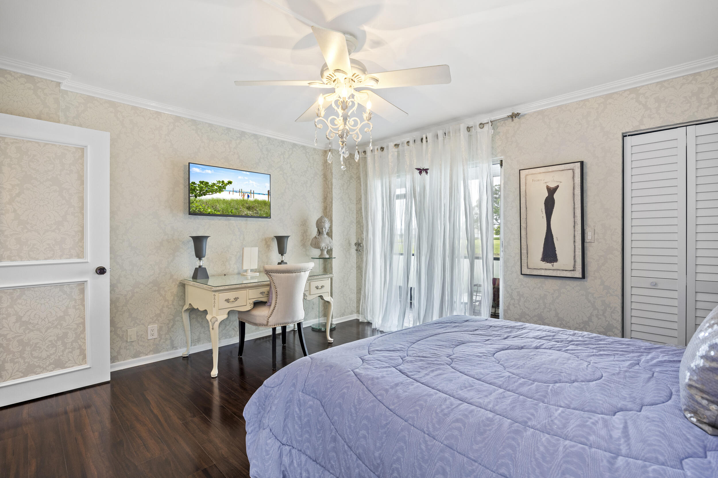 HUNTINGTON LAKES SEC THREE CONDOS - Residential