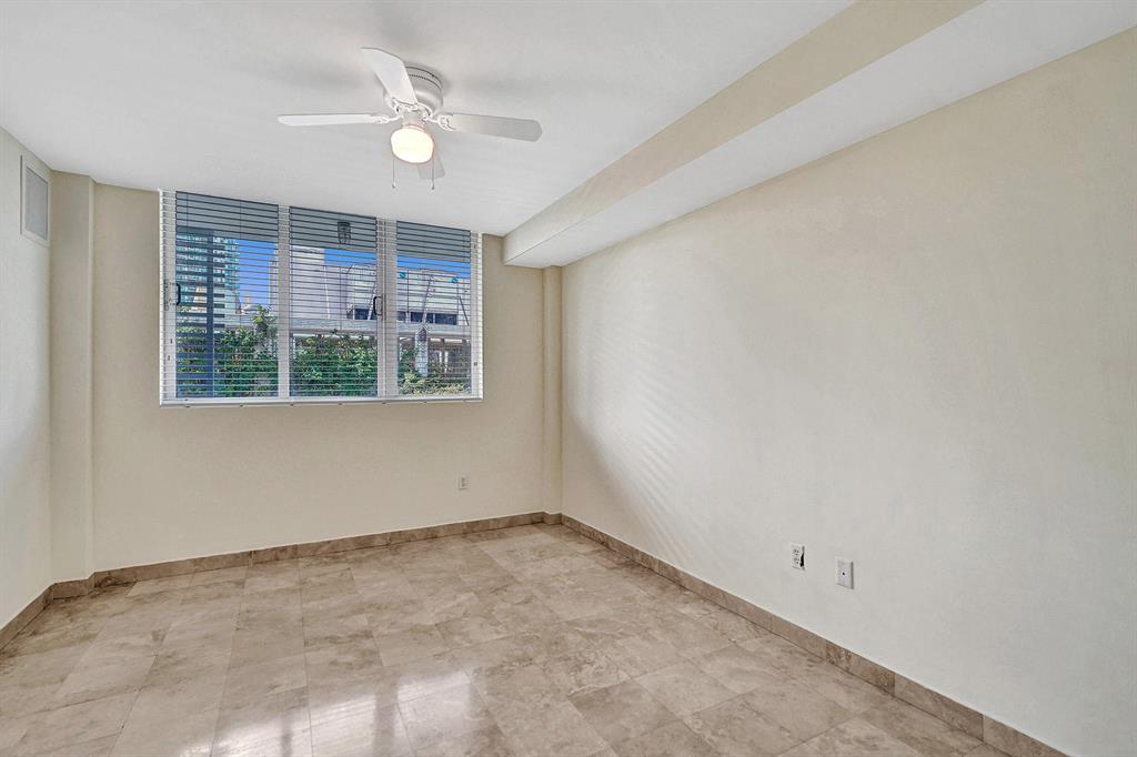 LOFTS AT MAYFAIR CONDO - Residential