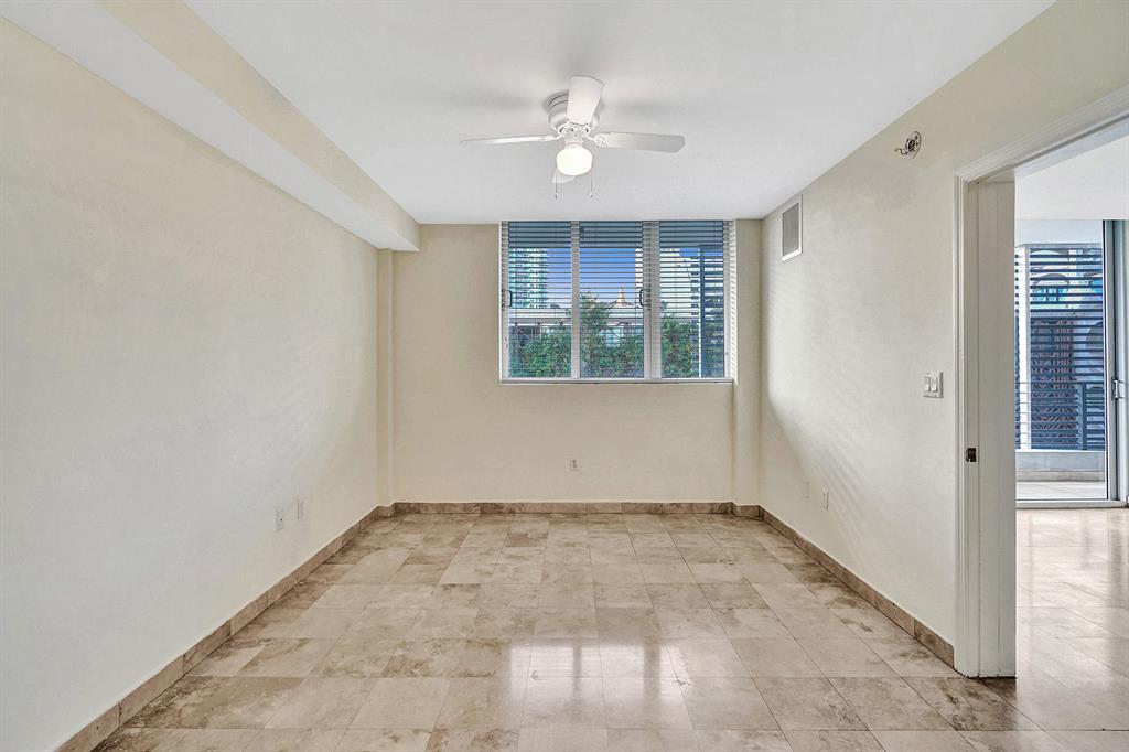 LOFTS AT MAYFAIR CONDO - Residential