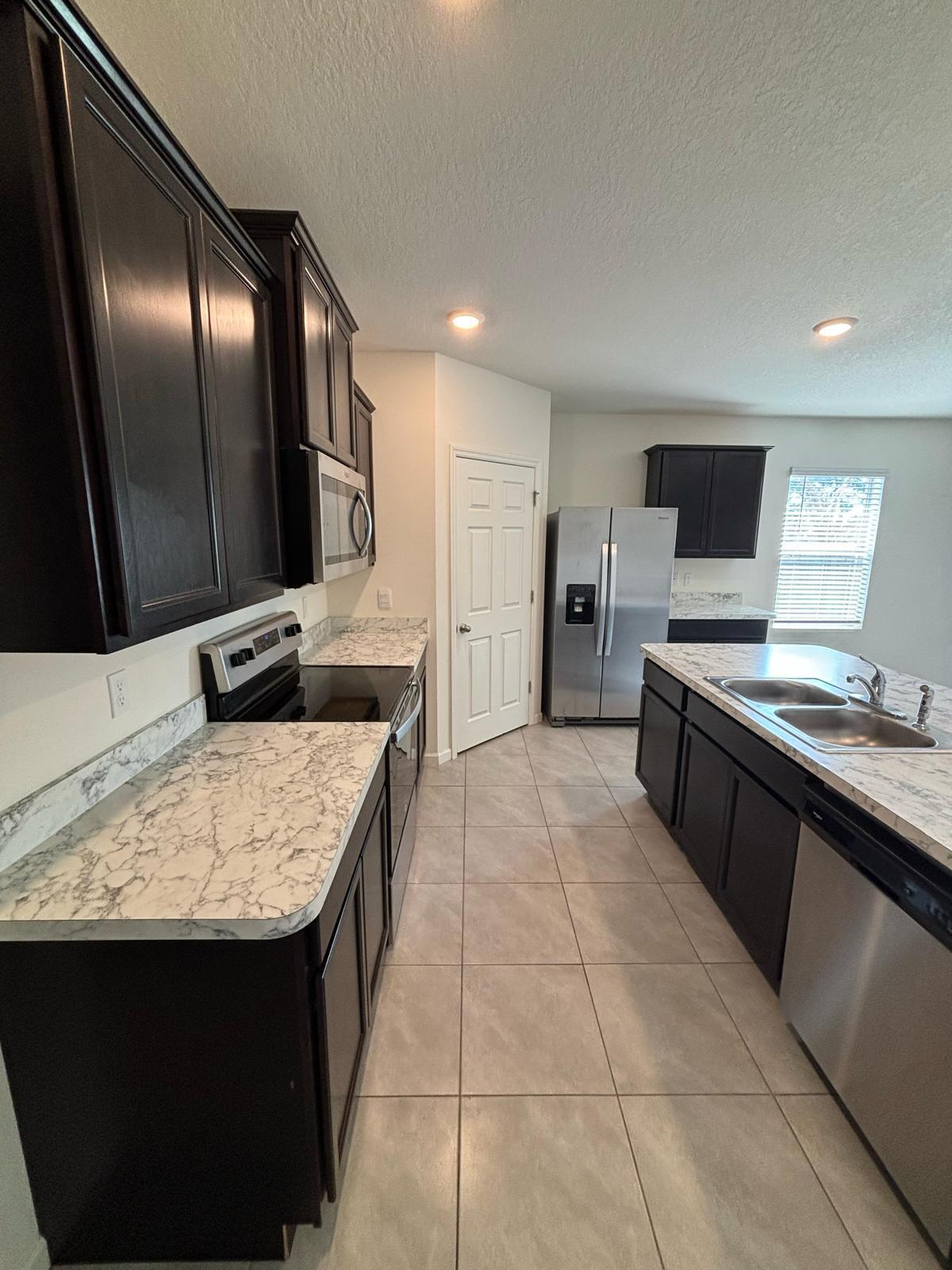 PORT ST LUCIE SECTION 36 - Residential Lease