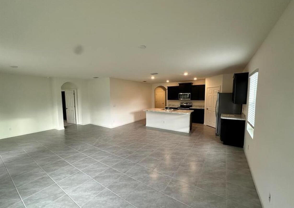 PORT ST LUCIE SECTION 36 - Residential Lease